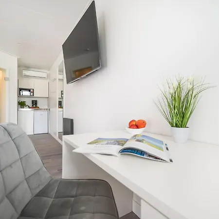 Waterfront 사가드